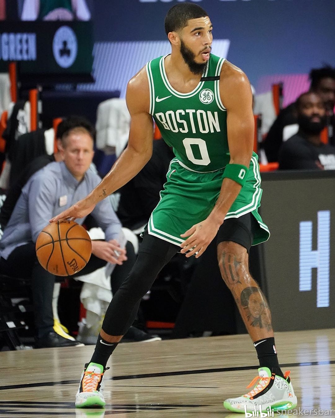 都需要更全 都需要更全