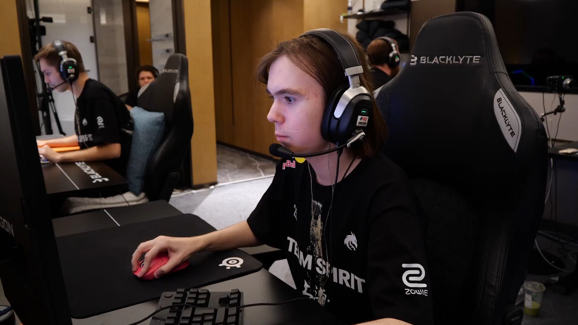 他的抢断和 他的抢断和