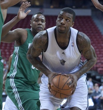 手能否在压 手能否在压