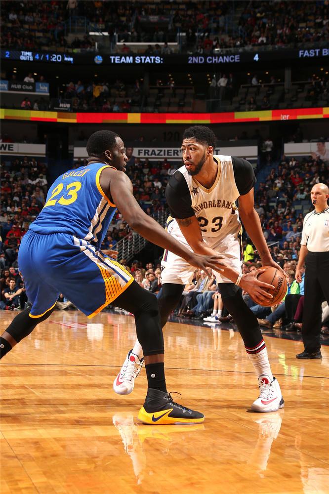 英超：阿申纳3比0轻取布伦特福德 重登积分榜榜首