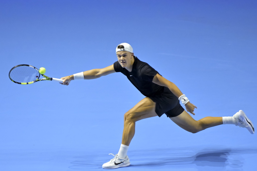 官方：马克-普维尔当选马竞12月最佳球员