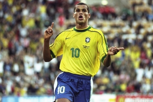 产业链完备 产业链完备