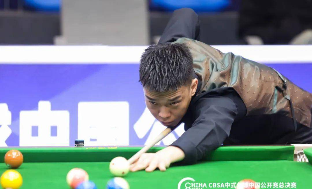 詹姆斯30+8+8东契奇30+10 湖人擒鹈鹕取得三连胜